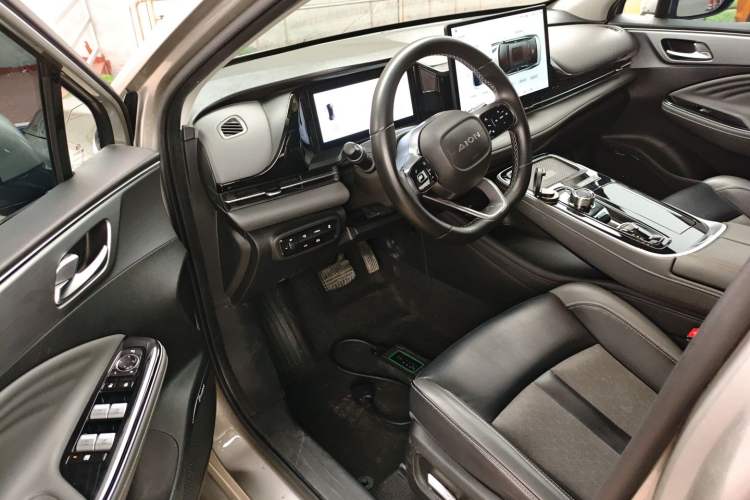Used AION S Plus 2023 70 Intelligent Edition Lithium Iron Phosphate Interior 3