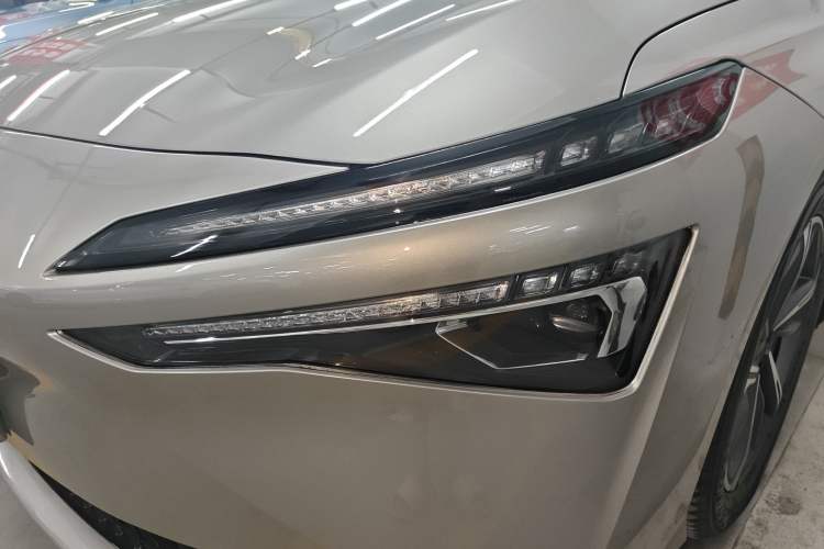 Used AION S Plus 2023 70 Enjoyment Edition Ternary Lithium Left Front Headlight