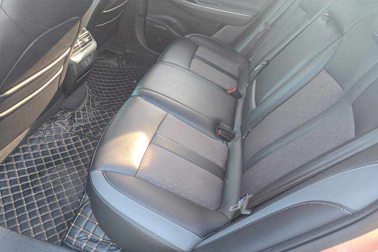 Used AION S Plus 2023 70 Intelligent Edition Lithium Iron Phosphate Left Rear Seat