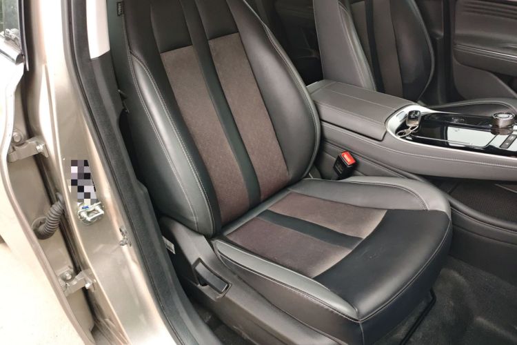 Used AION S Plus 2023 70 Intelligent Edition Lithium Iron Phosphate Right Front Seat