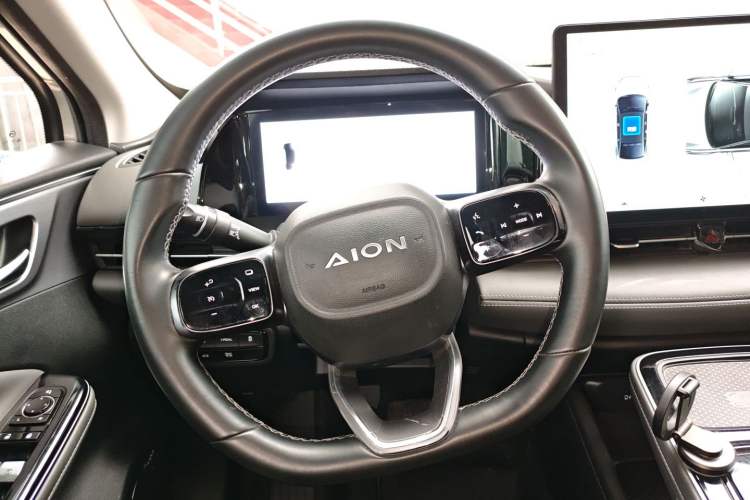 Used AION S Plus 2023 70 Intelligent Edition Lithium Iron Phosphate Steering Wheel