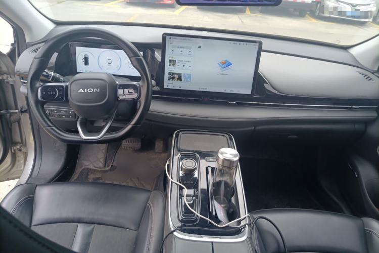Used AION S Plus 2023 80 Tech Edition Ternary Lithium Center Console