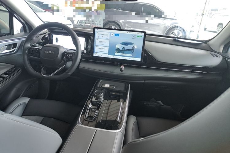 Used AION S Plus 2023 70 Intelligent Edition Lithium Iron Phosphate Center Console