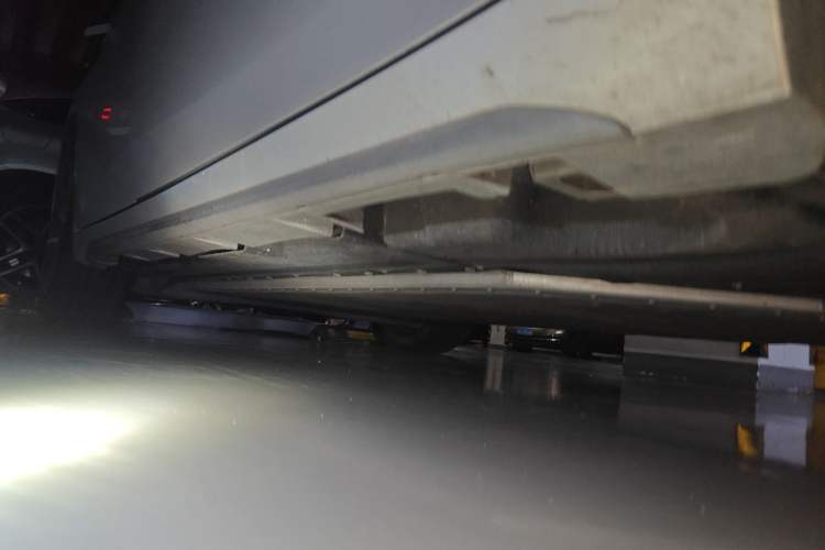 Used AION S Plus 2023 70 Intelligent Edition Lithium Iron Phosphate Chassis Front Right