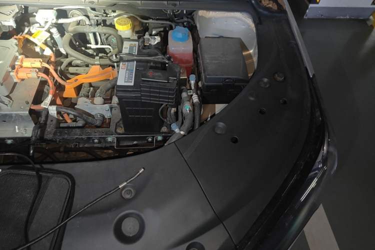 Used AION S Plus 2023 70 Intelligent Edition Lithium Iron Phosphate Engine Bay Left