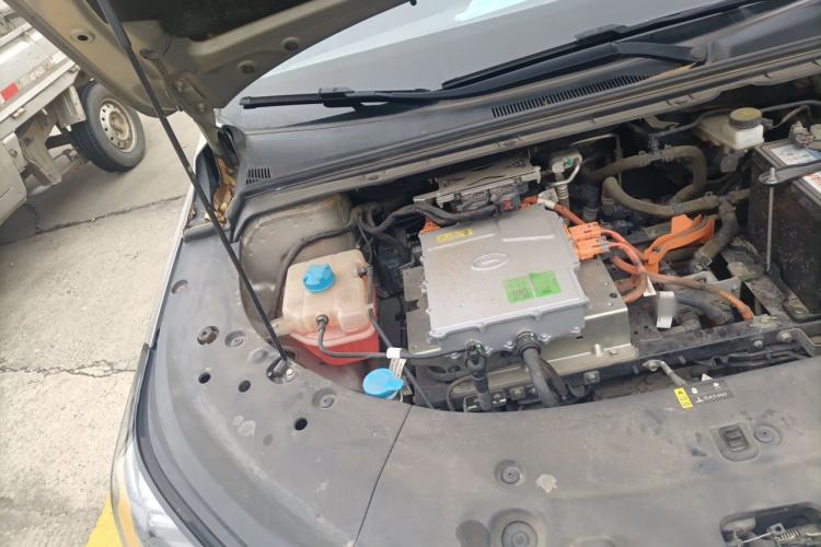 Used AION S Plus 2023 80 Tech Edition Ternary Lithium Engine Bay Right