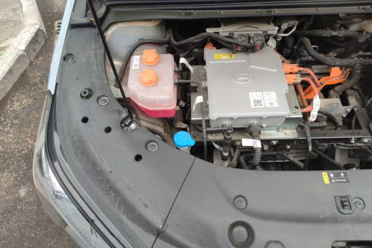 Used AION S Plus  Engine Bay Right