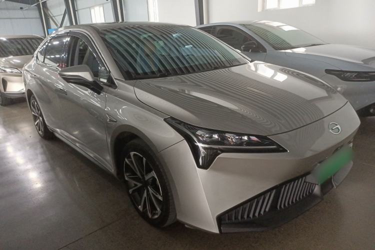 Used AION S Plus 2023 70 Intelligent Edition Lithium Iron Phosphate Front Right 45 Deg