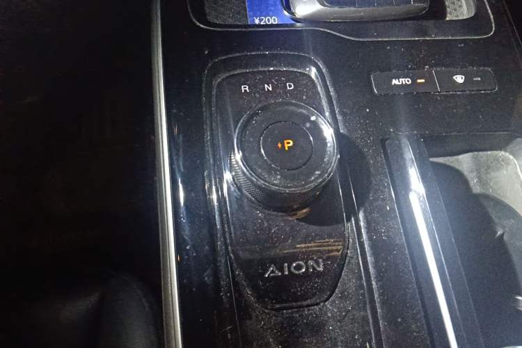 Used AION S Plus 2023 70 Intelligent Edition Lithium Iron Phosphate Gear Lever