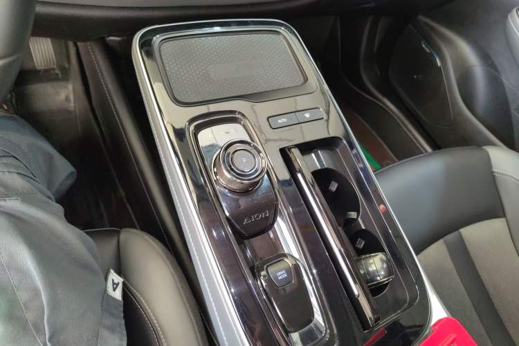 Used AION S Plus 2023 70 Intelligent Edition Ternary Lithium Gear Lever