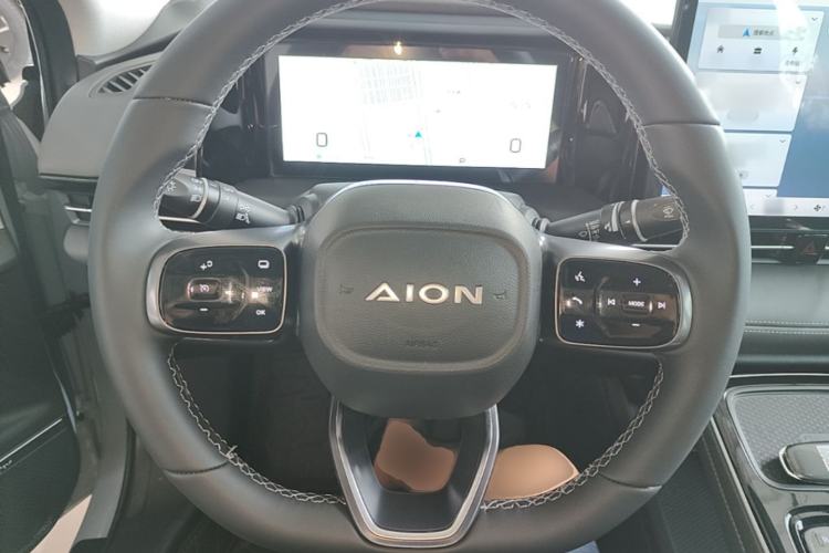 Used AION S Plus 2023 70 Intelligent Edition Lithium Iron Phosphate Steering Wheel