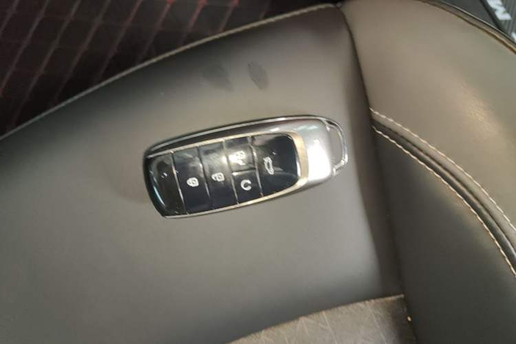 Used AION S Plus 2023 70 Intelligent Edition Lithium Iron Phosphate Vehicle Key