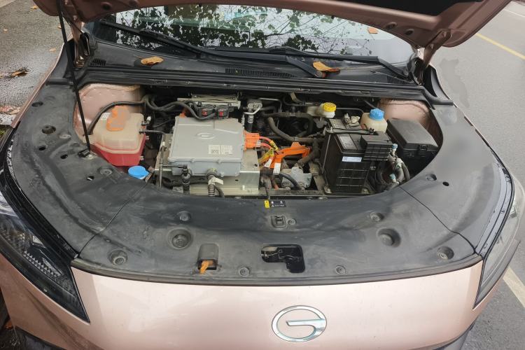 Used AION S Plus 2023 70 Intelligent Edition Lithium Iron Phosphate Engine Bay