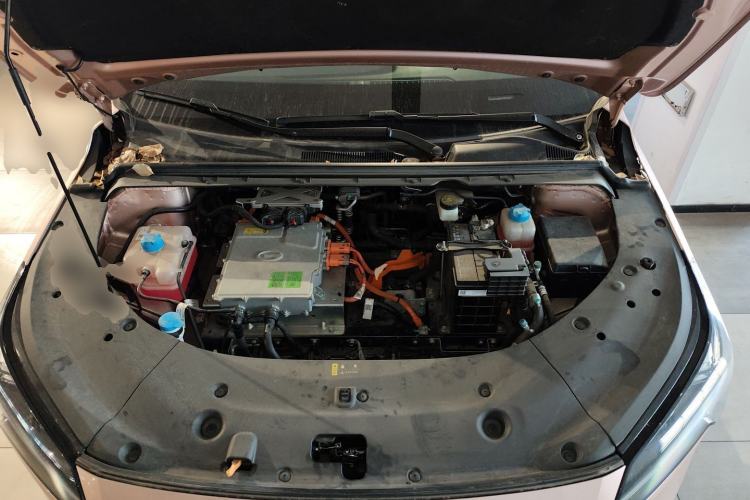 Used AION S Plus 2023 80 Tech Edition Ternary Lithium Engine Bay