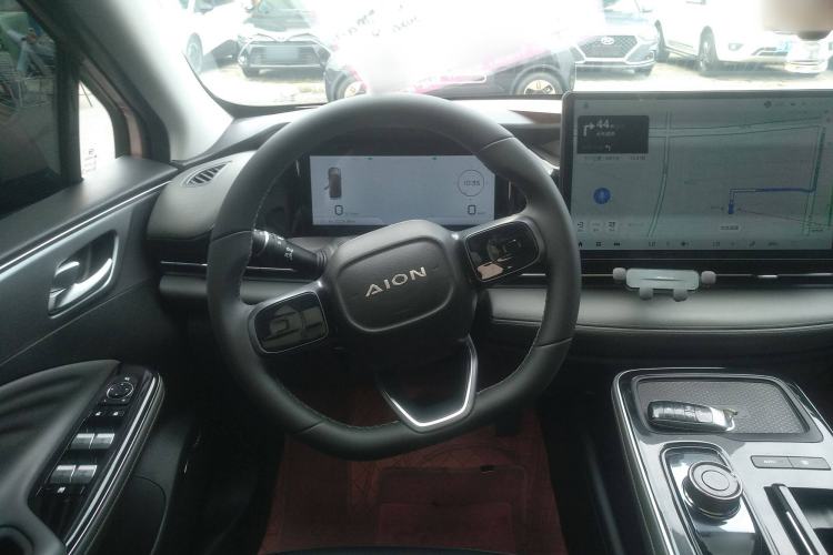 Used AION S Plus 2023 70 Intelligent Edition Lithium Iron Phosphate Steering Wheel