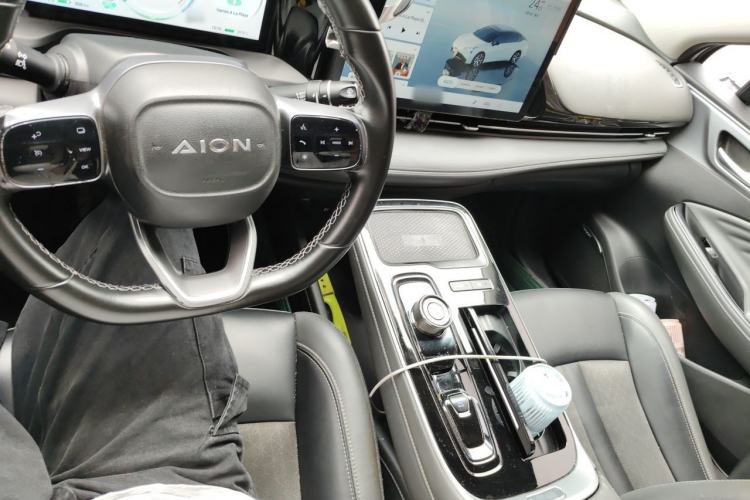 Used AION S Plus 2023 70 Intelligent Edition Lithium Iron Phosphate Center Console