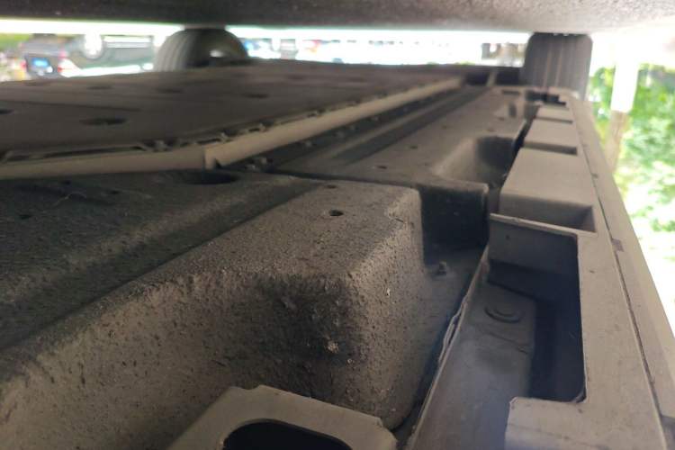 Used AION S Plus 2023 70 Enjoy Edition Lithium Iron Phosphate Chassis Front Right