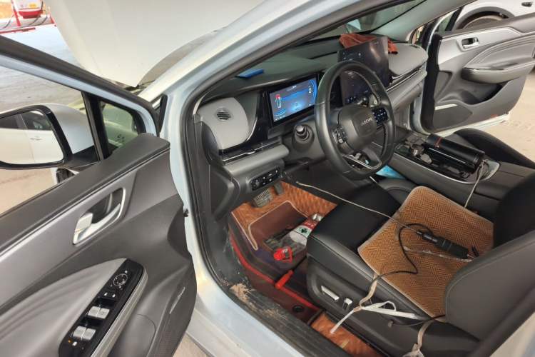 Used AION S Plus 2023 70 Intelligent Edition Lithium Iron Phosphate Driver Seat
