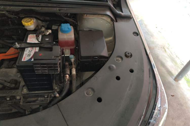 Used AION S Plus 2023 70 Enjoyment Edition Ternary Lithium Engine Bay Left