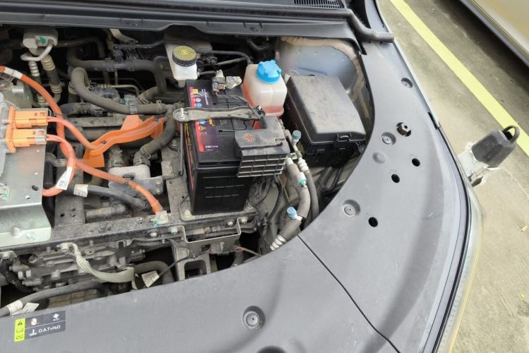 Used AION S Plus 2023 80 Tech Edition Ternary Lithium Engine Bay Left