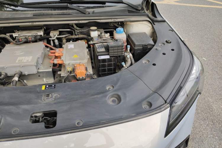 Used AION S Plus 2023 80 Tech Edition Ternary Lithium Engine Bay Left