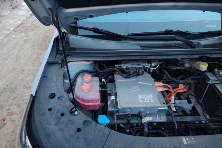 Used AION S Plus 2023 70 Enjoy Edition Lithium Iron Phosphate Engine Bay Right