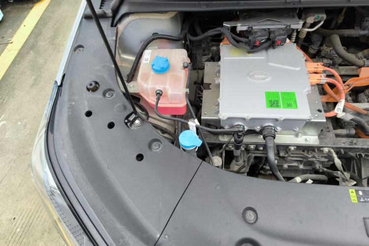 Used AION S Plus 2023 80 Tech Edition Ternary Lithium Engine Bay Right