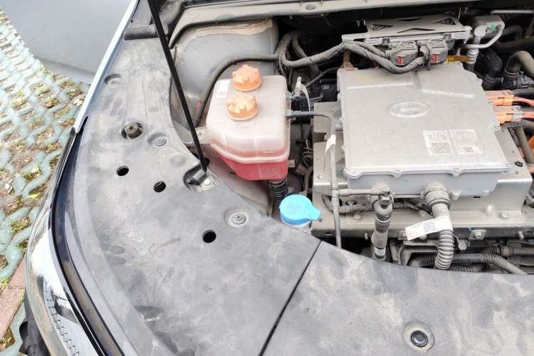 Used AION S Plus 2023 70 Intelligent Edition Lithium Iron Phosphate Engine Bay Right