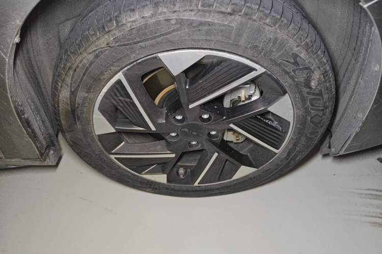 Used AION S Plus 2023 70 Enjoy Edition Lithium Iron Phosphate Exterior 7