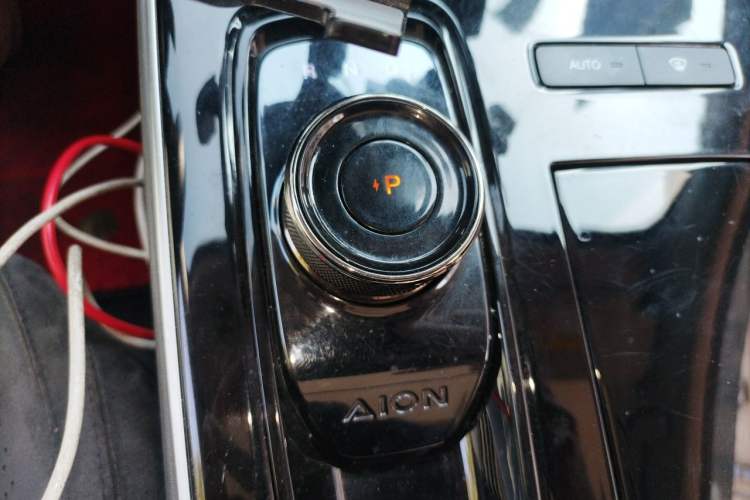 Used AION S Plus 2023 80 Tech Edition Ternary Lithium Gear Lever