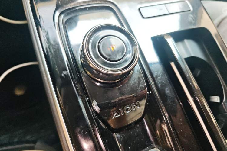 Used AION S Plus 2023 70 Enjoyment Edition Ternary Lithium Gear Lever