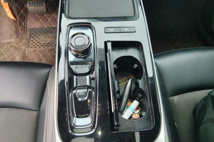 Used AION S Plus 2023 70 Enjoyment Edition Ternary Lithium Gear Lever