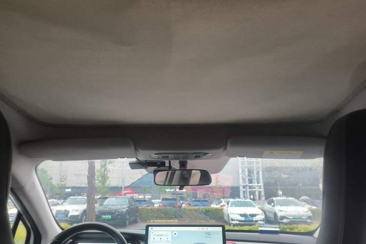 Used AION S Plus 2023 70 Intelligent Edition Lithium Iron Phosphate Headliner