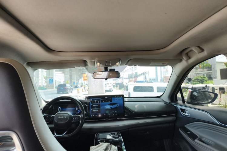 Used AION S Plus 2023 70 Enjoy Edition Lithium Iron Phosphate Headliner