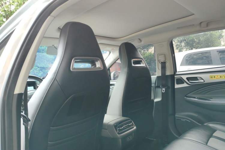 Used AION S Plus 2023 70 Intelligent Edition Lithium Iron Phosphate Headliner