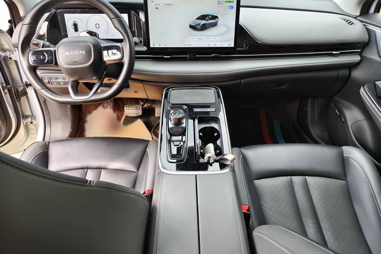 Used AION S Plus 2023 70 Intelligent Driving Version Ternary Lithium Interior 1