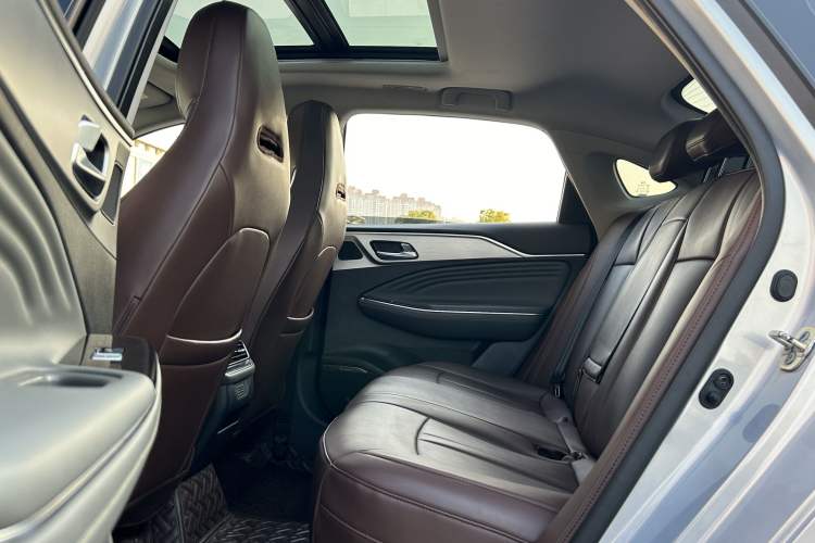 Used AION S Plus 2023 70 Intelligent Edition Lithium Iron Phosphate Interior 2