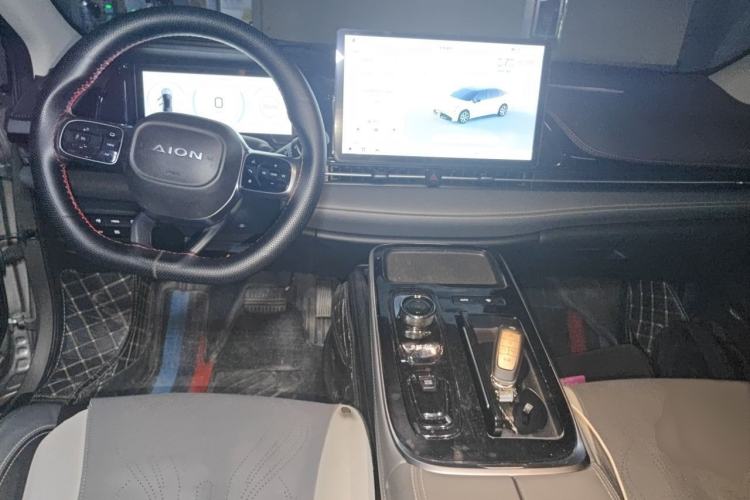 Used AION S Plus 2023 70 Enjoy Edition Lithium Iron Phosphate Interior 2