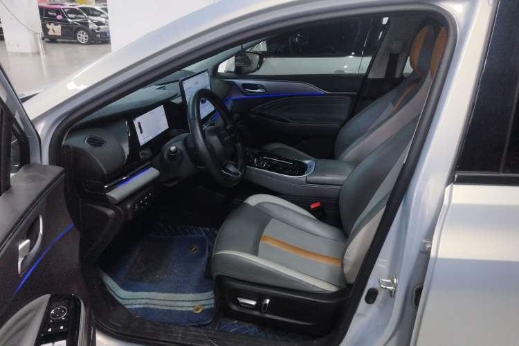 Used AION S Plus 2023 70 Enjoy Edition Lithium Iron Phosphate Left Front Seat