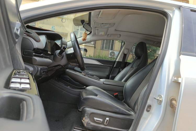 Used AION S Plus 2023 70 Intelligent Edition Lithium Iron Phosphate Left Front Seat