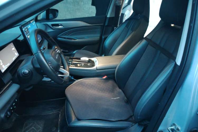 Used AION S Plus 2023 70 Enjoy Edition Lithium Iron Phosphate Left Front Seat
