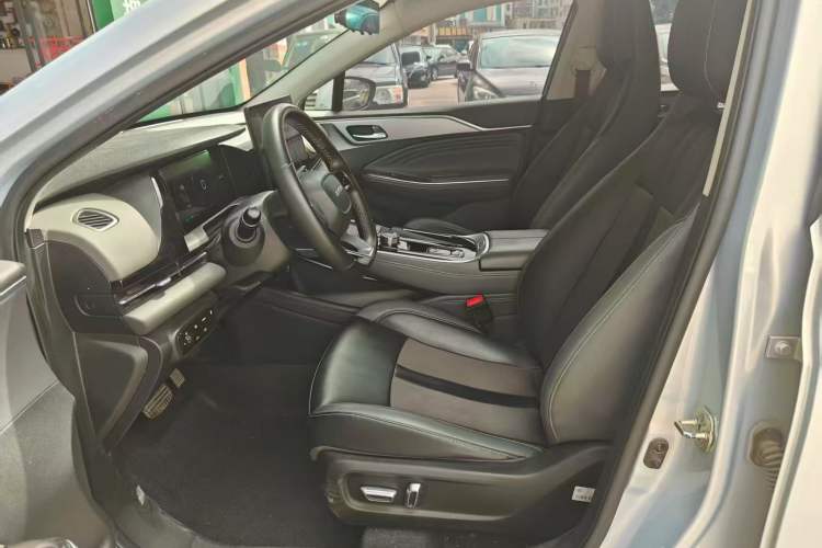 Used AION S Plus 2023 70 Intelligent Edition Lithium Iron Phosphate Left Front Seat