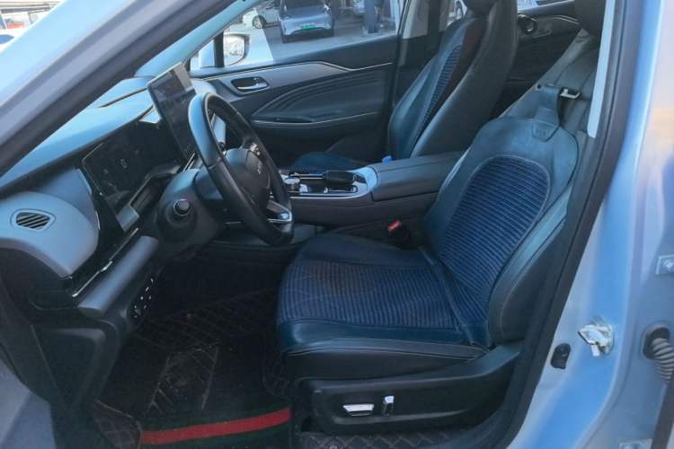 Used AION S Plus 2023 70 Intelligent Edition Lithium Iron Phosphate Left Front Seat