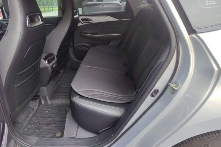 Used AION S Plus 2023 70 Enjoy Edition Lithium Iron Phosphate Left Rear Seat