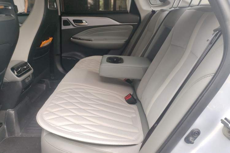 Used AION S Plus 2023 70 Intelligent Edition Lithium Iron Phosphate Left Rear Seat