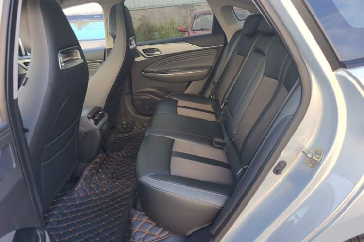 Used AION S Plus 2023 70 Enjoy Edition Lithium Iron Phosphate Left Rear Seat