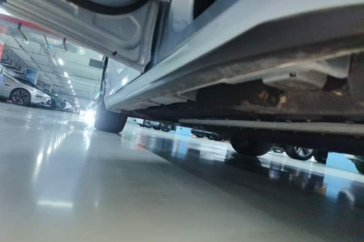 Used AION S Plus 2023 70 Intelligent Edition Lithium Iron Phosphate Left Side Sill