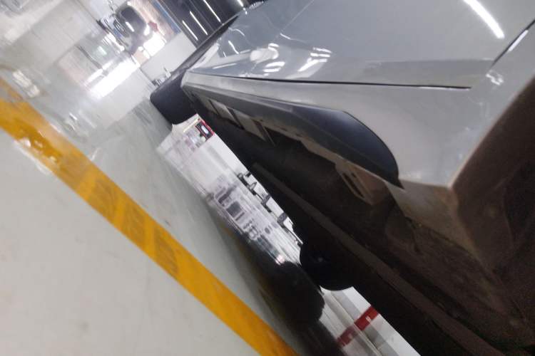 Used AION S Plus 2023 70 Enjoy Edition Lithium Iron Phosphate Left Side Sill