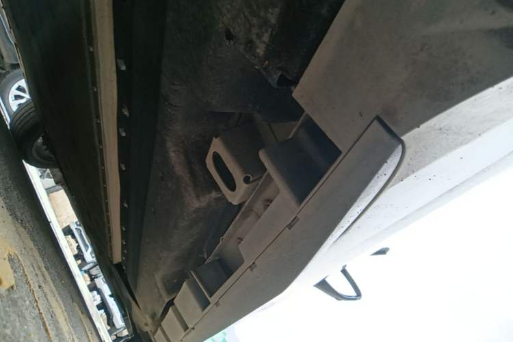 Used AION S Plus 2023 70 Intelligent Edition Lithium Iron Phosphate Left Side Sill