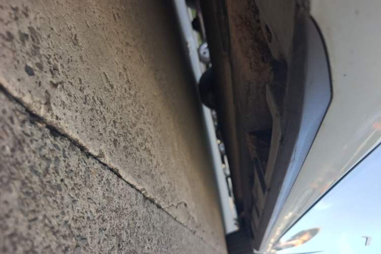 Used AION S Plus 2023 70 Enjoy Edition Lithium Iron Phosphate Left Side Sill